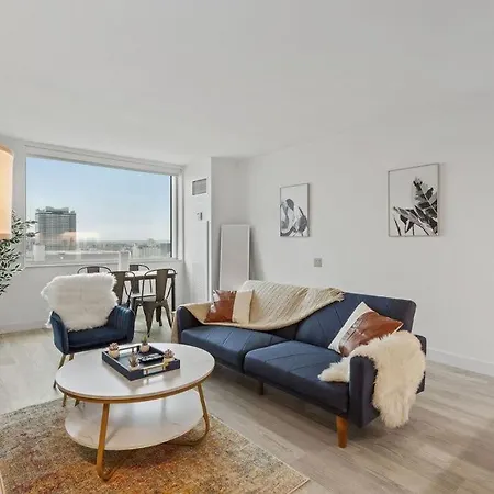 Sleep 6 Stylish 1Br 2Ba Beachfront By Cozysuites